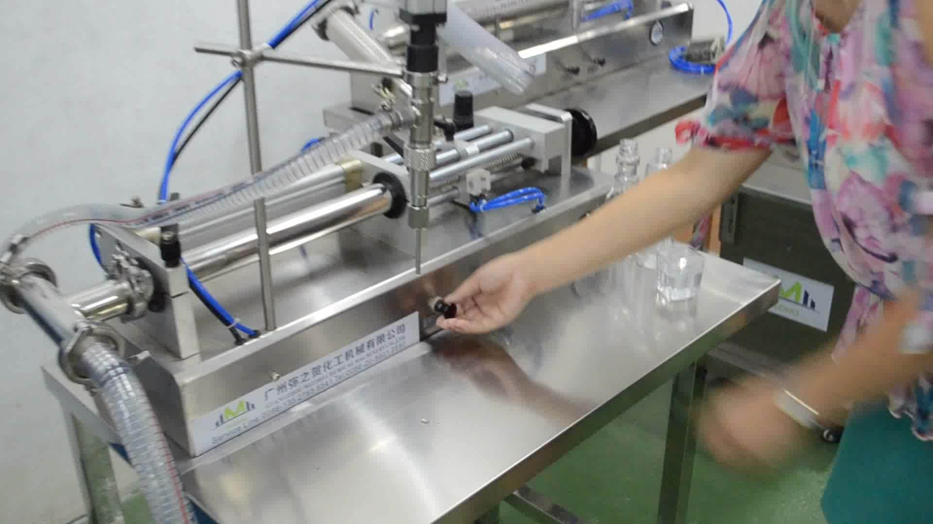 Semi Auto Horizontal Water Filling Machine Liquid Bottle Filling
