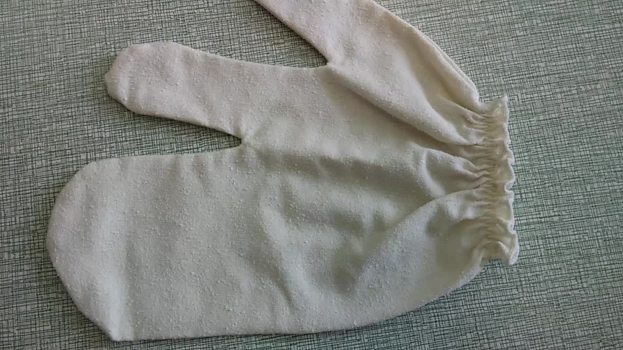 Raw Silk Massage Gloves Unbleached Ayurveda Dry Skin Brush