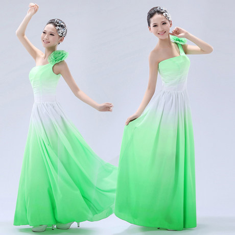 浅绿色开场舞大摆裙<em>舞蹈</em>表演服饰秧歌服连衣长