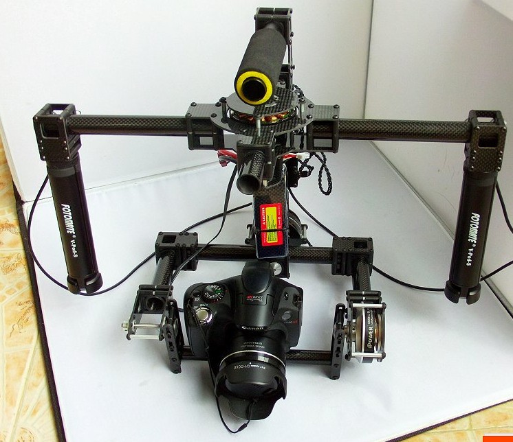 航拍\/ 手持单反三轴增稳无刷云台\/手持三轴陀螺