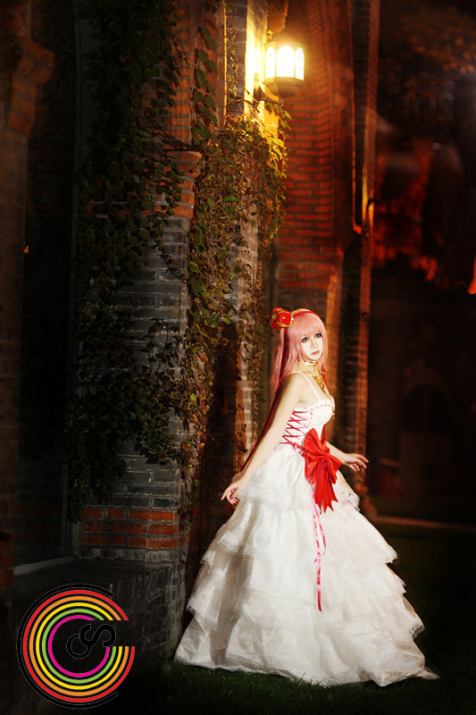 【彩虹】V+LUKA巡音同人版花嫁华丽COS高