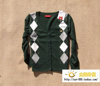 毛衣<em>搭配</em>_2014 <em>英伦</em>学院风格菱形<em>格子</em>学院派
