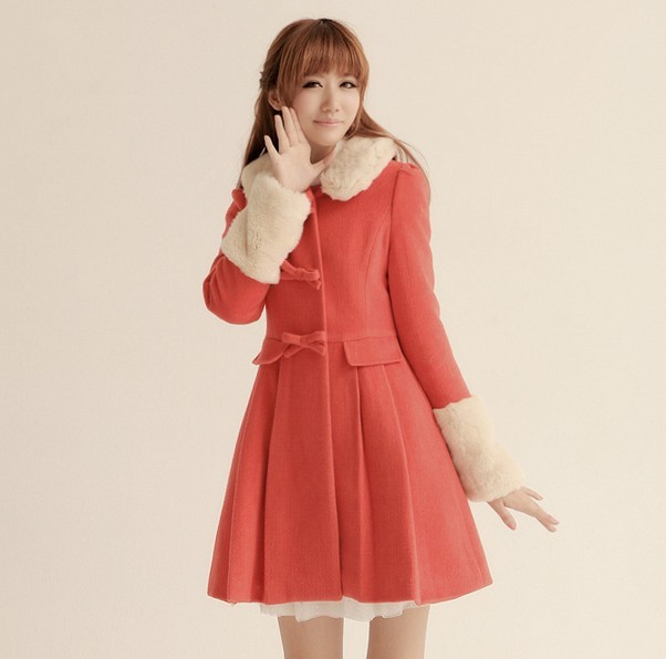 甜美少女修身显瘦...