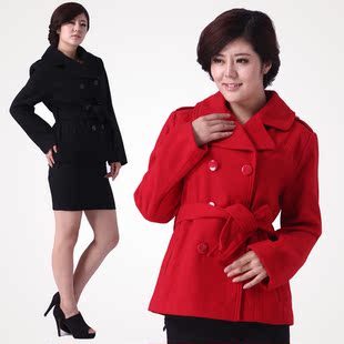  【特价疯抢独家】秋冬款女士时尚简约双排扣大码短款风衣 红色毛