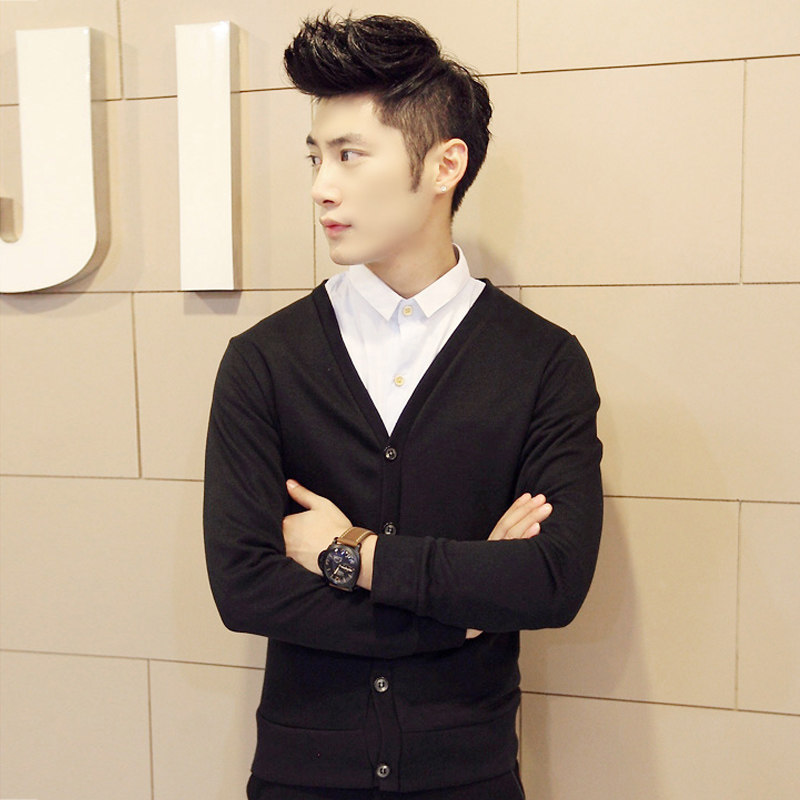 【精选】<em>男士开衫毛衣</em>_<em>搭配</em>黑骑2013秋装新款