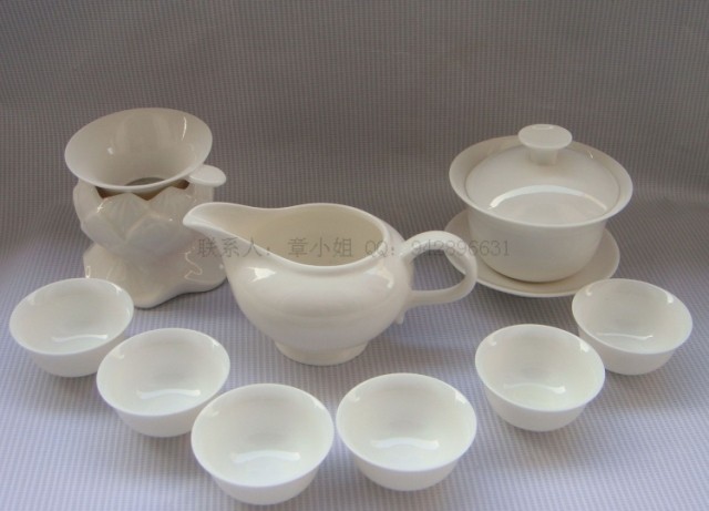 骨玉瓷茶具盖碗杯奶杯小茶杯子组合茶漏架公道杯整套功夫茶具特价在类目 餐饮具, 茶具, 整套茶具中 - 来自Buy2taobao.com提供专业的淘宝代购服务