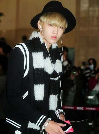 EXO-M吴亦凡Kris同款Saint Laurent马海毛围巾