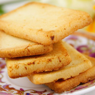  白鹤铁板鸡蛋煎饼 1000g 早餐饼干 面包干 零食品 包邮