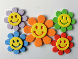 幼儿园早教教室布置环境投放墙壁贴画 笑脸太阳花吊饰鲜花装饰在类目 家居饰品, 贴饰, 其他贴饰中 - 来自Buy2taobao.com提供专业的淘宝代购服务