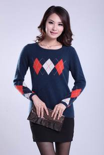 我想找图片上相似的针织衫、<em>毛衣</em>、衬衫。 重