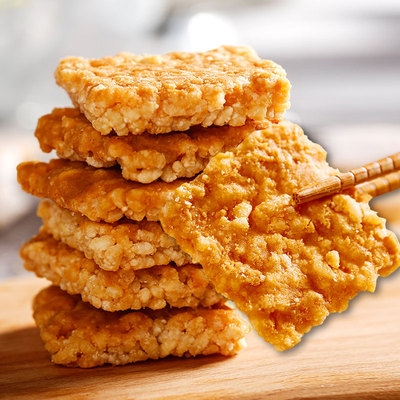 咸蛋黄锅巴零食小包装老式糯米好吃不贵的充饥夜宵整箱打发时间的