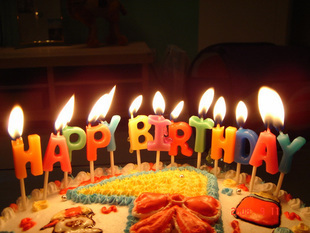 生日蛋糕蜡烛 惊喜礼物 英文字母happy birthda