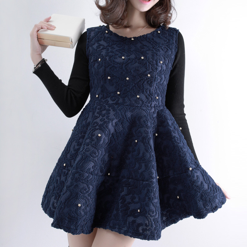 韩版复古圆领A字版...