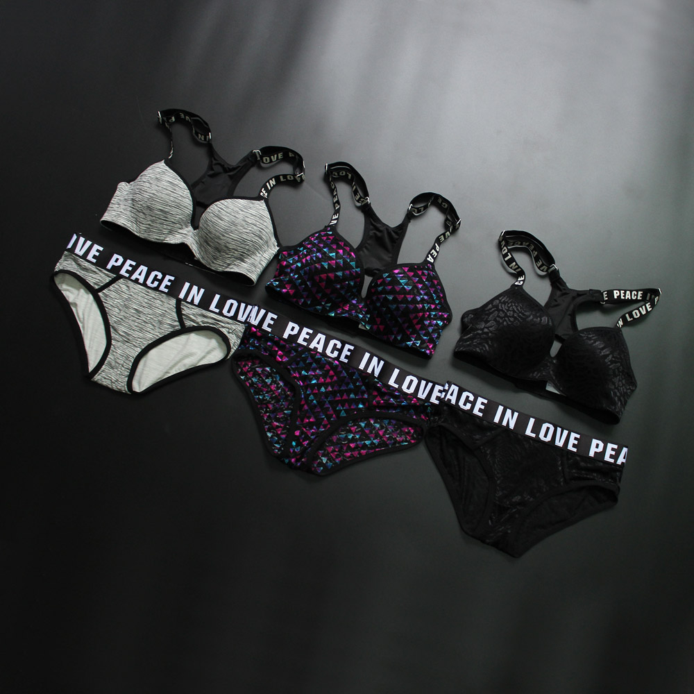 3D Cup motion Bra sets Bodybuilding Underwear sets yoga BRA2019 run Sling models Europe and America adjustin the Sportswear/Casual Clothing , Sports underwear, Sports underwear Suit category - from Buy2taobao.com to provide professional Taobao agent buy service