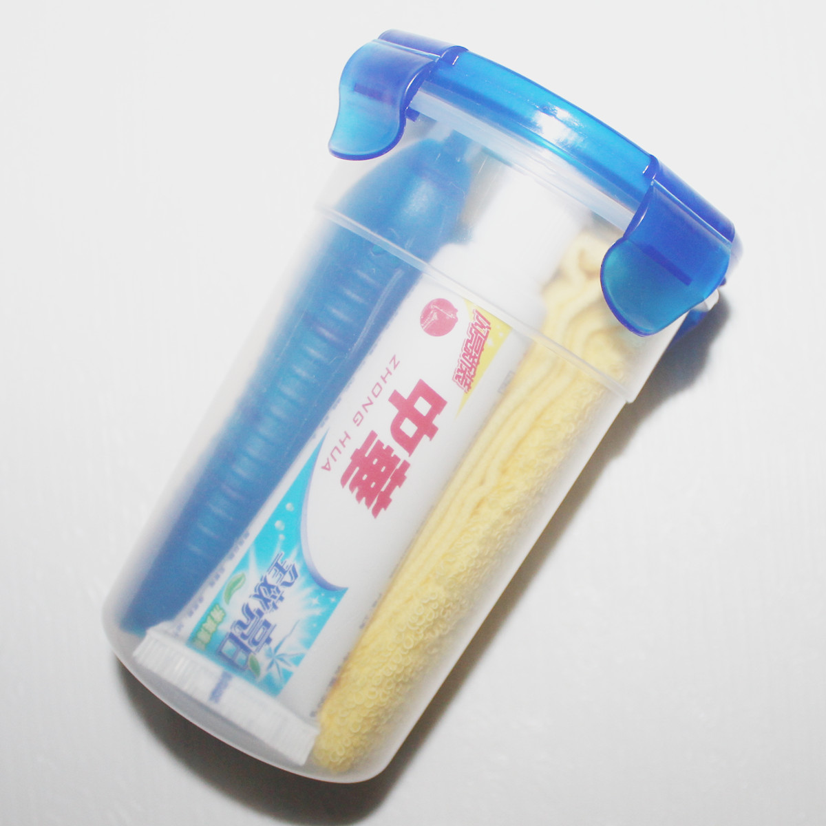 户外用品 出差旅行洗漱套装 牙刷牙膏洗漱用具 旅游 批厂价发优惠在类目 户外/登山/野营/旅行用品, 洗漱清洁/护理用品, 洗漱包/化妆包中 - 来自Buy2taobao.com提供专业的淘宝代购服务