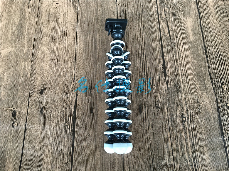 批 单反中号八爪鱼三脚架GoPro微单相机三脚架章鱼架手机便携支架在类目 3C数码配件, 单反/单电相机配件, 脚架/云台, 脚架中 - 来自Buy2taobao.com提供专业的淘宝代购服务