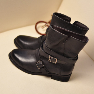  特价明星款欧美同步机车靴 女靴子v字口皮带扣 马丁靴 短靴骑士靴
