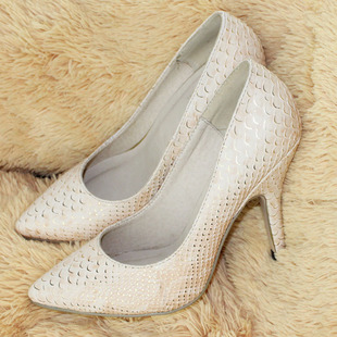 秋冬新品 真皮鳄鱼皮欧美新款尖头高跟鞋韩国