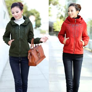  专柜正品牌春季女装新款连帽拉链印花加厚短款卫衣女开衫外套