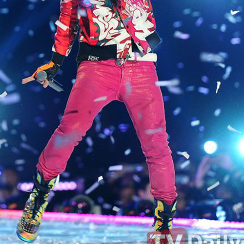 Korea punk men's best selling men's 2013 spring explosion shows current flamboyant fashion PU men's pants
