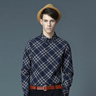  新品春装 GXG正品 男士时尚修身蓝白格条纹休闲长袖衬衫#21103332