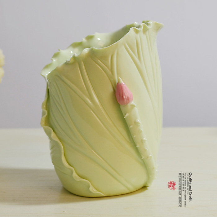 fashion modern Home Furnishing a decoration Lotus leaf section lovely multi-function to work in an office Ivory ceramics originality pen containerin the Festive supplies/Gift , Gift ideas , Pen case category - from Buy2taobao.com to provide professional Taobao agent buy service