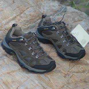  哥仑步正品户外鞋徒步鞋 登山鞋 款男式304103款哥伦布304102