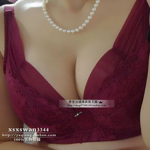  专为丰满女性设计女士文胸纯色胖MM大码内衣深V性感聚拢调整型