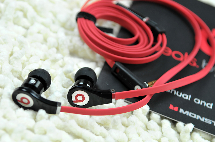 Red NEW Tour Beats By Dr Dre In Ear Earbud Headphone For HTC One S