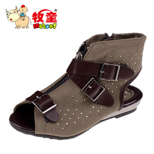  [儿童节跨店满减]牧童童鞋 女童凉鞋 时尚铆钉鱼嘴凉靴 皮扣烫钻