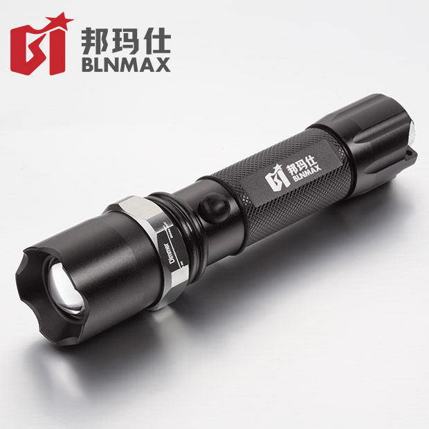 邦玛仕 强光手电筒迷你家用战术LED夜骑户外远射变焦 防水救生锤