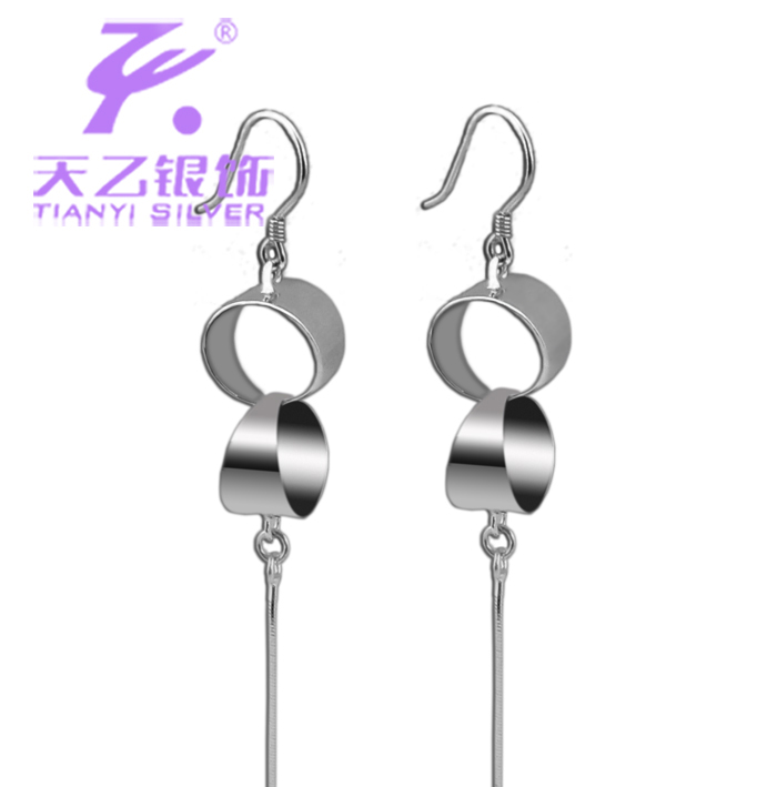天乙银饰 925纯银耳环 女款长款时尚超个性数字8韩版耳坠七夕礼物 天乙银饰 925纯银耳环 女款长款时尚超个性数字8韩版耳坠七夕礼物