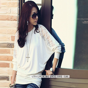  春秋韩版新款女装百搭时尚宽松蝙蝠袖蕾丝拼接长袖针织T恤女