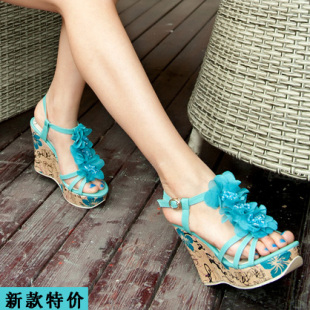  夏季新款 甜美民族风复古花朵串珠厚底女鞋 波西米亚坡跟凉鞋