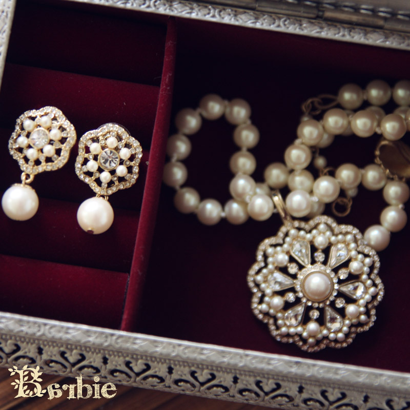 【Barbie】珍珠系列 古典风 复古珍珠花朵项链 耳钉 【Barbie】珍珠系列 古典风 复古珍珠花朵项链 耳钉