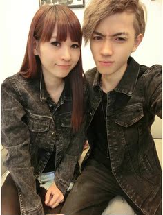 包邮秋装上衣服短款修身<em>韩版情侣装</em>牛仔<em>外套</em>潮