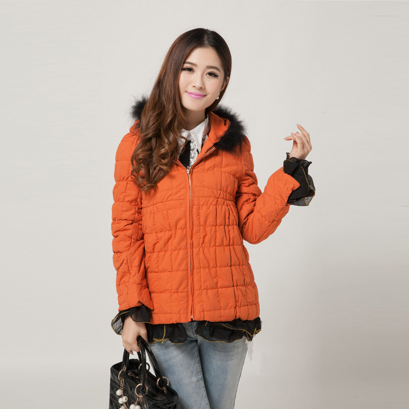 秋冬新款正品韩版女士<em>棉衣外套</em>修身连帽带<em>毛领</em>