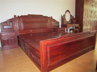 家佳轩古典红木家具非洲小叶红檀实木花鸟双挡板1.8双人床/结婚床