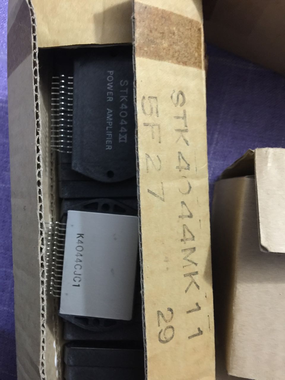 音韵优美厚膜系列*库存原装STK4044XI单声道100W功率保真品及新品|msdalam kategori Peralatan Audio-visual, aksesori audio dan video elektronik, aksesori audio hifi, papan Amplifier - dari Buy2taobao.com untuk memberikan perkhidmatan ejen Taobao profesional membeli