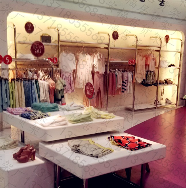 服装店货架高档上墙组合货架服装店上墙皮草展示架玫瑰金高档展架|ruв категории коммерческий/офисная мебель, магазин одежды, мебели, одежда для отображения - от Buy2taobao.com для оказания профессиональной услуги покупки агента Taobao