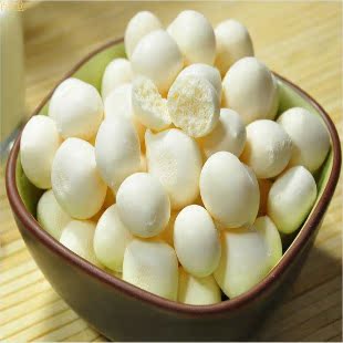  内蒙古特产 草原情酥奶酪 100克牛奶泡泡（芝麻味）*满58元包邮*