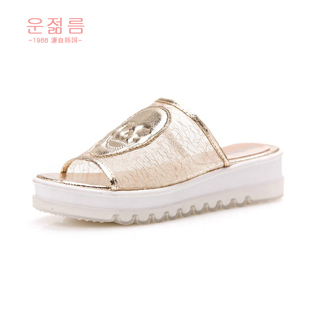  夏季新款韩版金属色网纱坡跟厚底防水台骷髅头一字拖女凉拖鞋