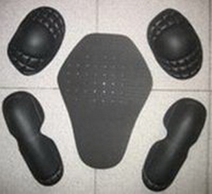 賽車服配套護具 5件套護具在類目 摩托車/裝備/配件, 摩托車騎士裝備, 騎士護具中 - 來自Buy2taobao.com提供專業的淘寶代購服務