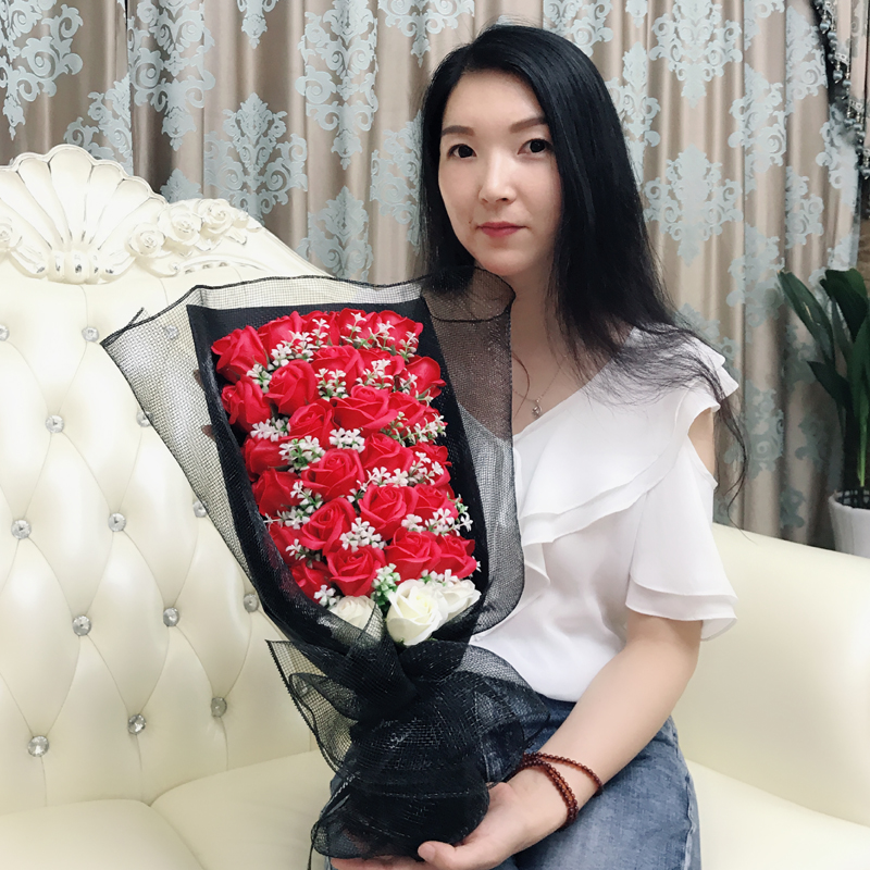 毕业情人节礼物花束女友生日礼物仿真假花肥皂香皂花礼盒玫瑰花在类目 鲜花速递/花卉仿真/绿植园艺, 仿真花/绿植/蔬果成品(新), 仿真花中 - 来自Buy2taobao.com提供专业的淘宝代购服务
