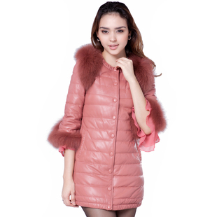  伊周秋冬新款绵羊皮修身羽绒服真皮皮衣女中长款时尚修身外套