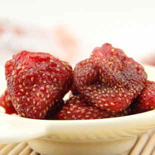  原汁原味 鲜引力草莓果干 250g 独立小包称重 13省4份包邮