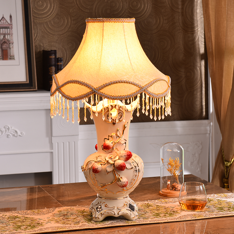 European style Table lamp bedroom Bedside lamp Luxurious ceramics Table lamp a living room decorate Decoration modern originality marry giftin the Decoration main material , Lamps , Table lamp , Decorative table lamp category - from Buy2taobao.com to provide professional Taobao agent buy service