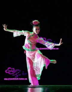 直销茹芸舞台演出服/古典舞服装/小薇/舞蹈服饰/民族舞蹈服装订做在类目 女装/女士精品, 唐装/民族服装/舞台服装, 民族服装/舞台装中 - 来自Buy2taobao.com提供专业的淘宝代购服务