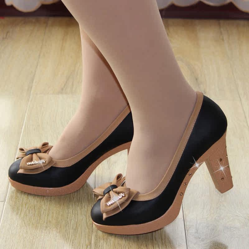 鞋子女<em>秋季</em>粗跟专卖店,<em>秋季短裤配什么</em>鞋子,秋