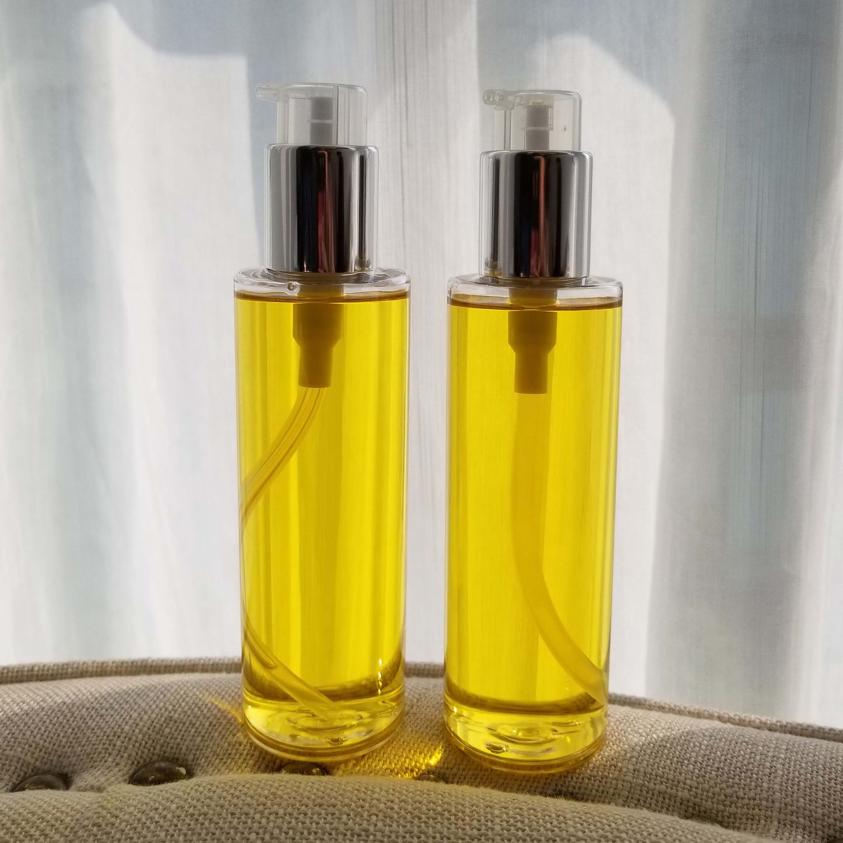 brand new The third generation balance Cleansing Oil Cleansing Oil deep level Remove makeup Moderate Cleanse Clear Acne Shut upin the Skin Care/Body/Essential oils , Cleansing category - from Buy2taobao.com to provide professional Taobao agent buy service